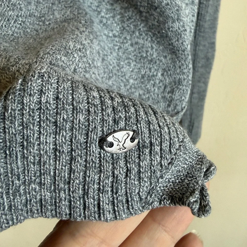 American Eagle Y2K Outfitters Heather Gray V-Neck Sweatshirt Sweater